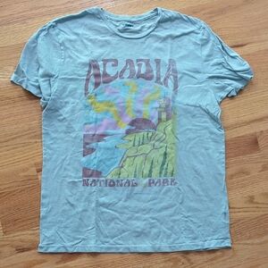 Old Navy Acadia National Park Vintage Graphic Short Sleeve Tee
